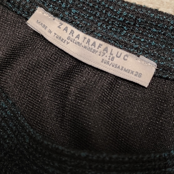 Zara Long Green Dress - Picture 2 of 2